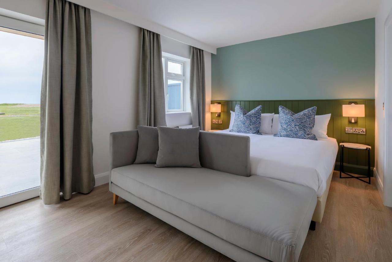 Superior Double or Twin Room with Terrace