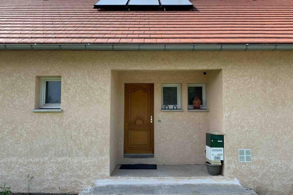 Grande maison vue sur lac à Pelleautier très calme - Ferienwohnung Pelleautier