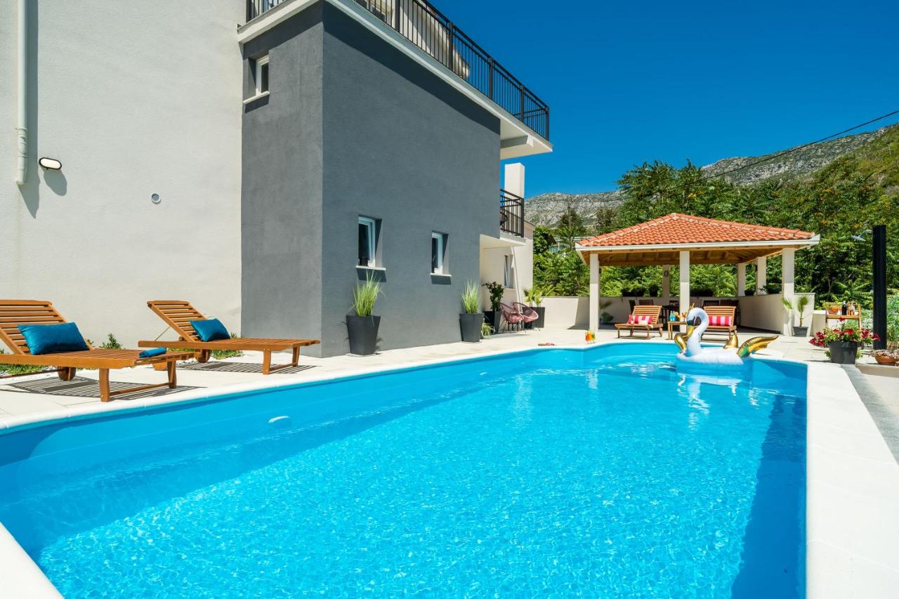 B&B Trstenik - Luxury Villa Emma with Private Pool - Bed and Breakfast Trstenik