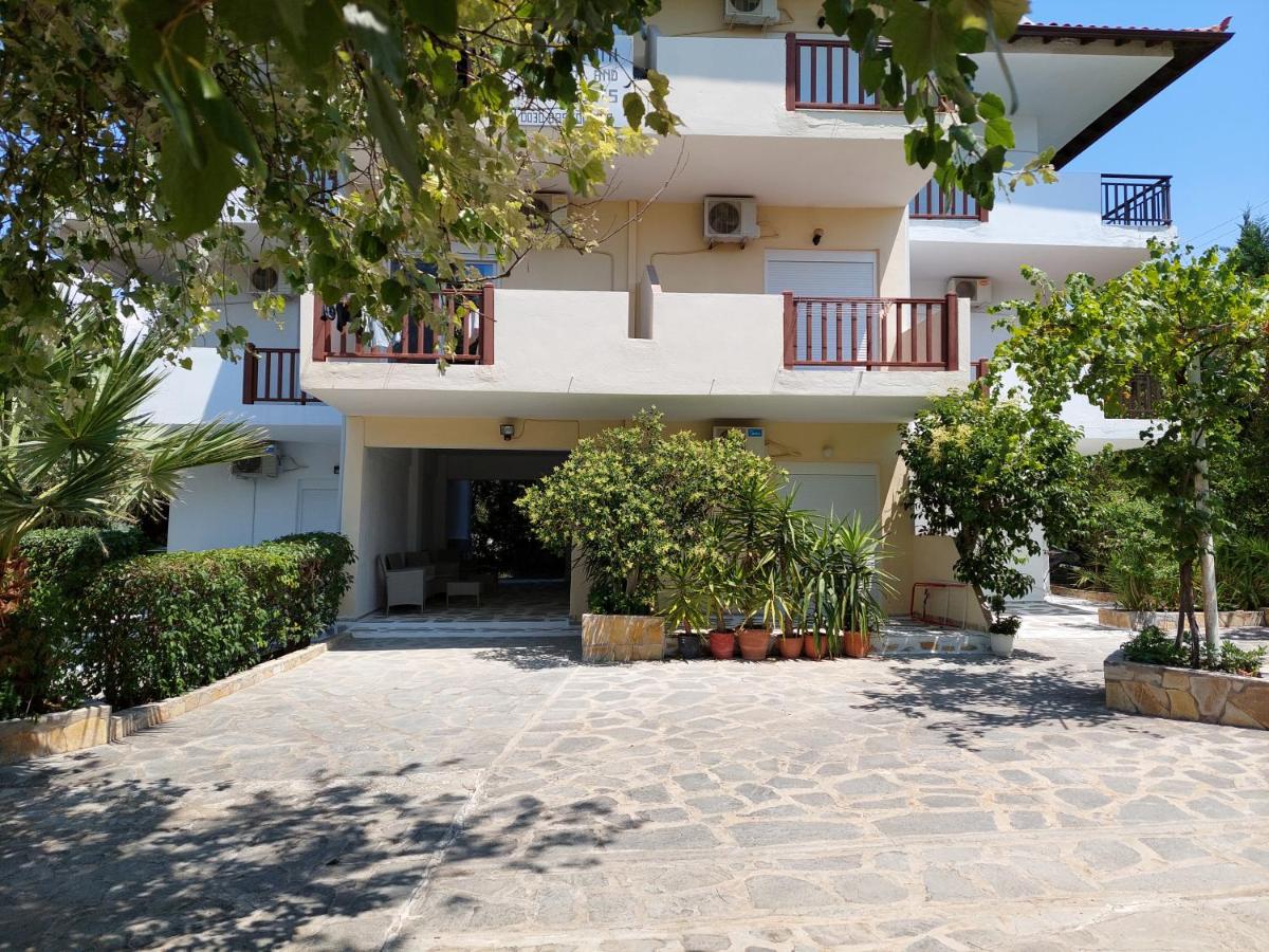 Lelegianni Studios and Apartments - B&B Psakoúdia