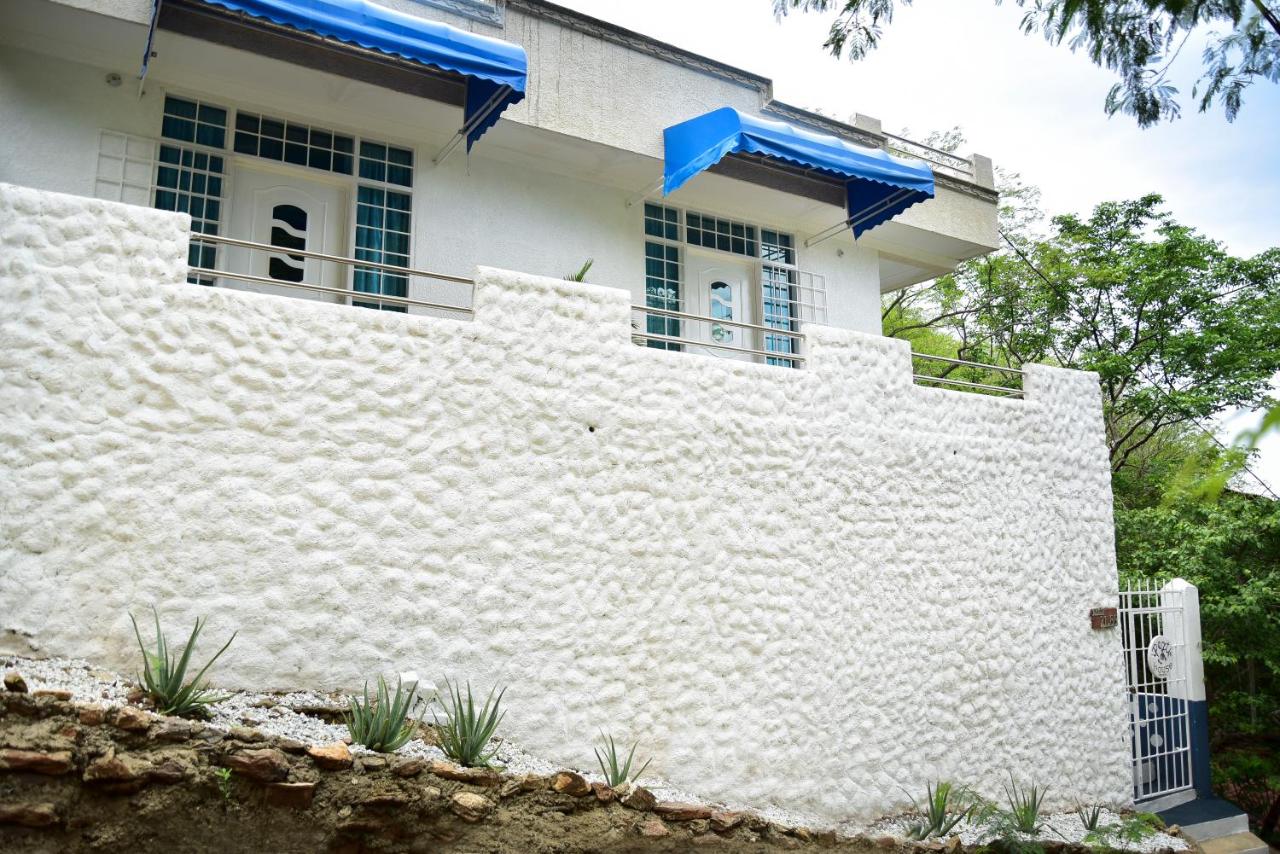 Perth House Taganga - Bed and Breakfast