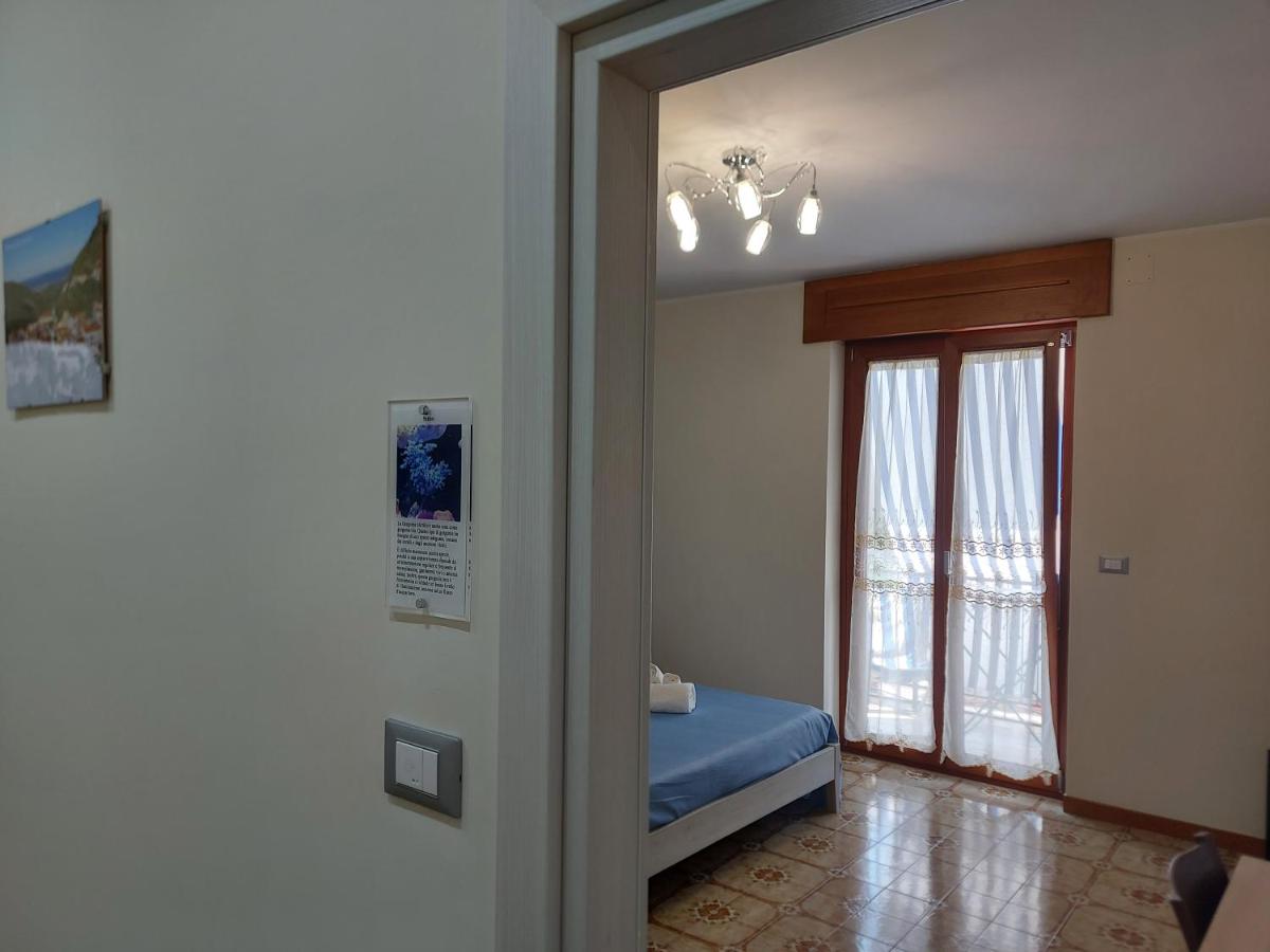 Chambre Triple avec Salle de Bains Privative Séparée