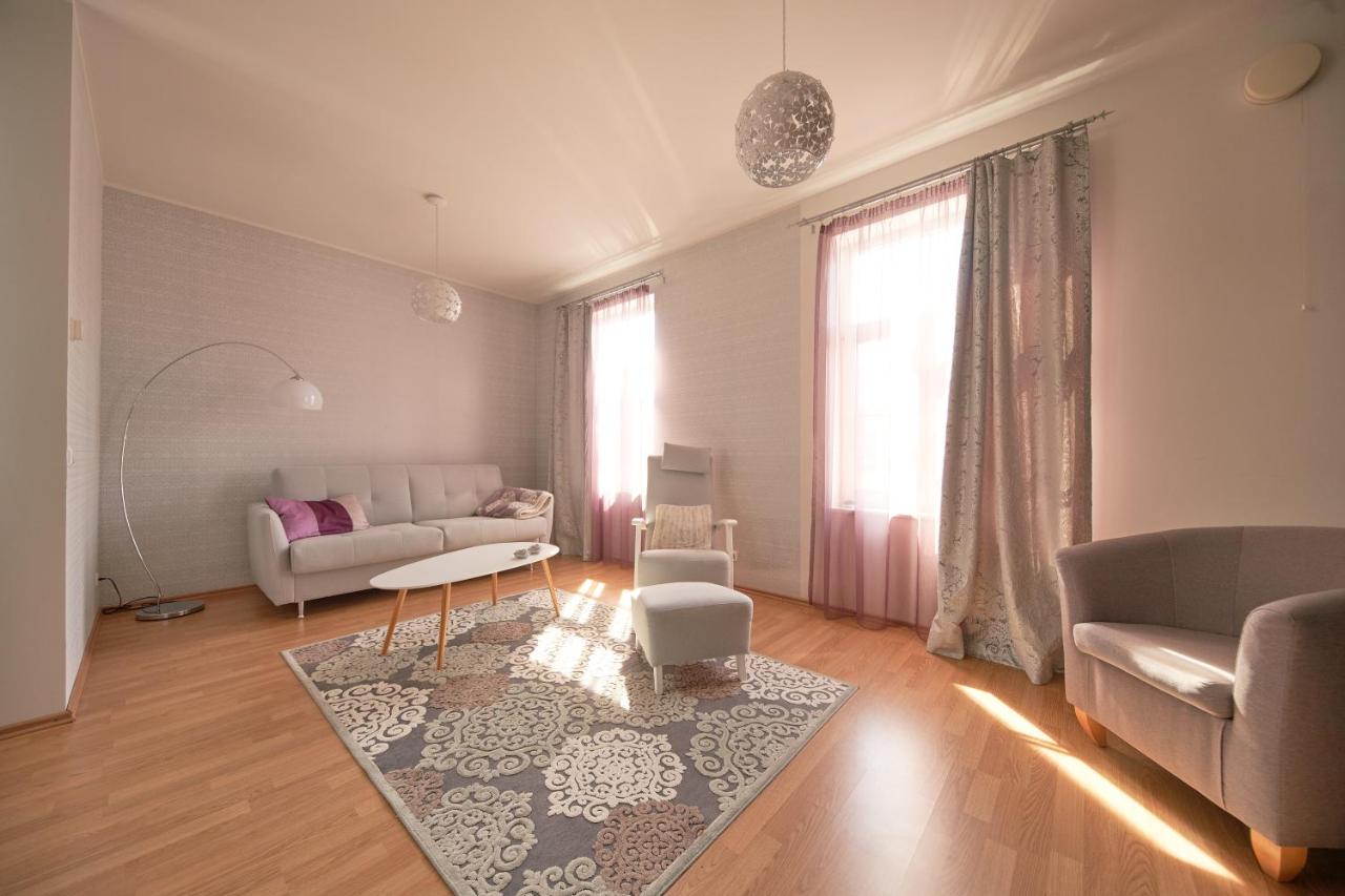 B&B Haapsalu - Rose Apartment - Bed and Breakfast Haapsalu