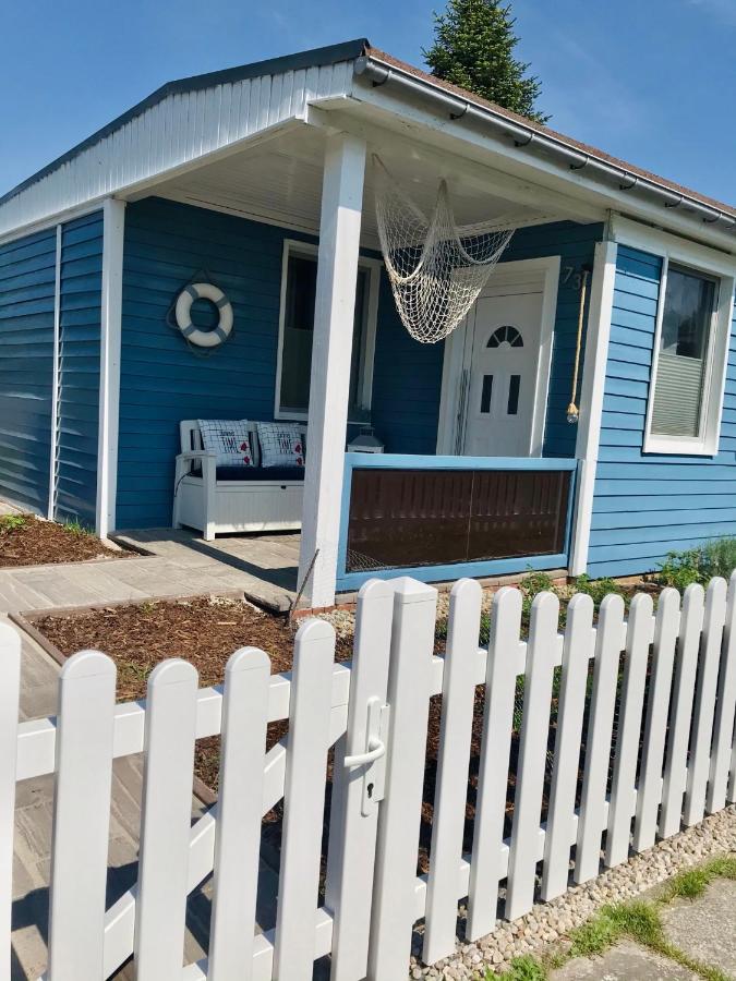 Sonniges Ferienhaus Fischer-Huus vor Usedom & direkt am Haff und Wasserzugang - Chambres d'hôtes Mönkebude
