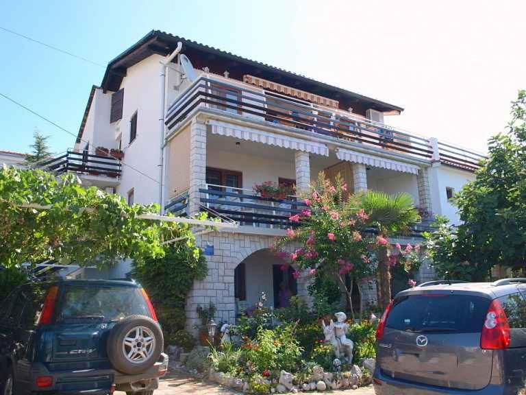 Apartment in Jadranovo with Two-Bedrooms 2 - B&B