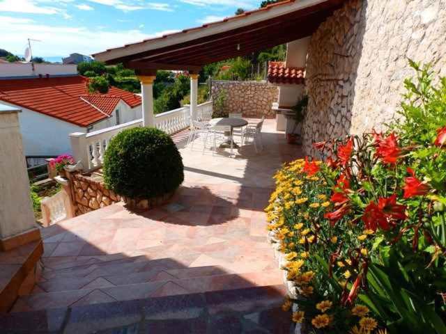 Kampor Apartment 8 - B&B