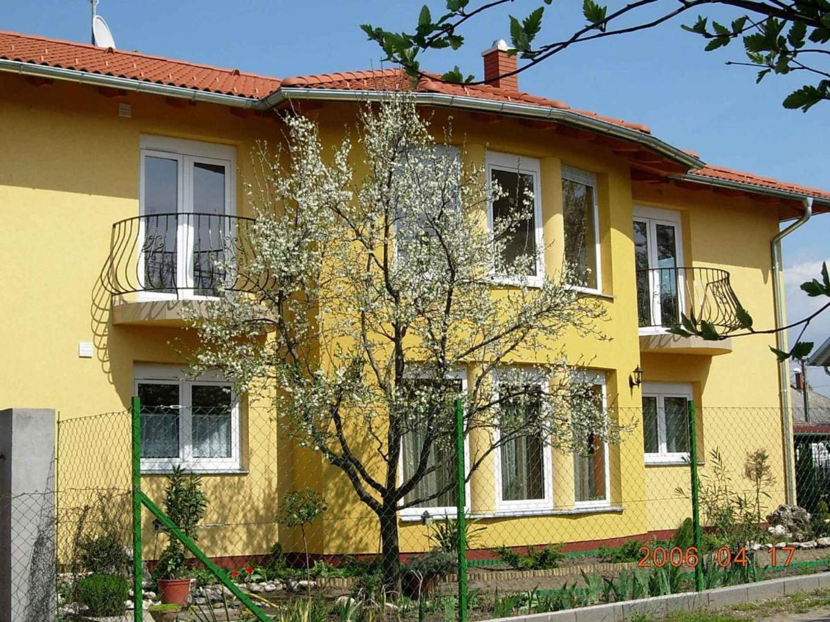 Apartment in Siofok/Balaton 20047 - B&B