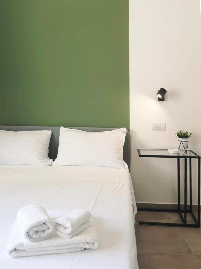 B&B Cagliari - ISTAI Cagliari City Center Rooms - Bed and Breakfast Cagliari