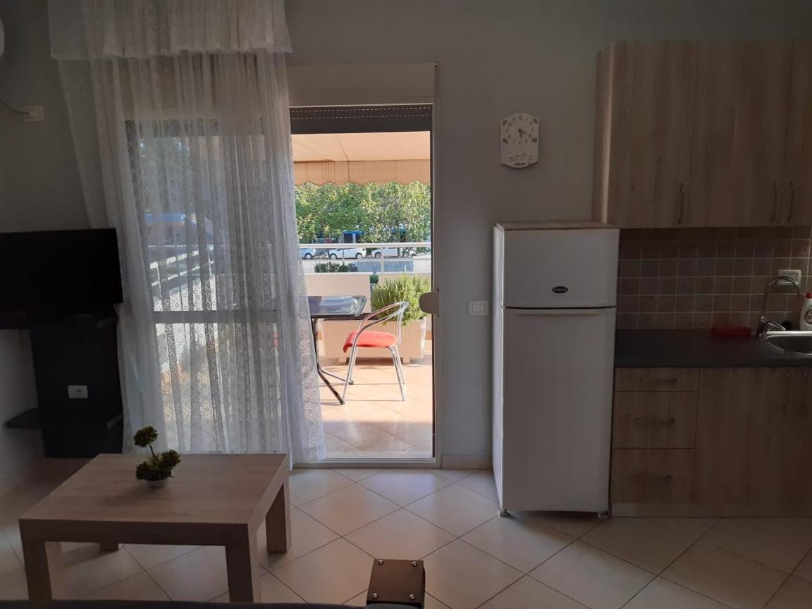 Disy Apartments - Bed and Breakfast Vlorë