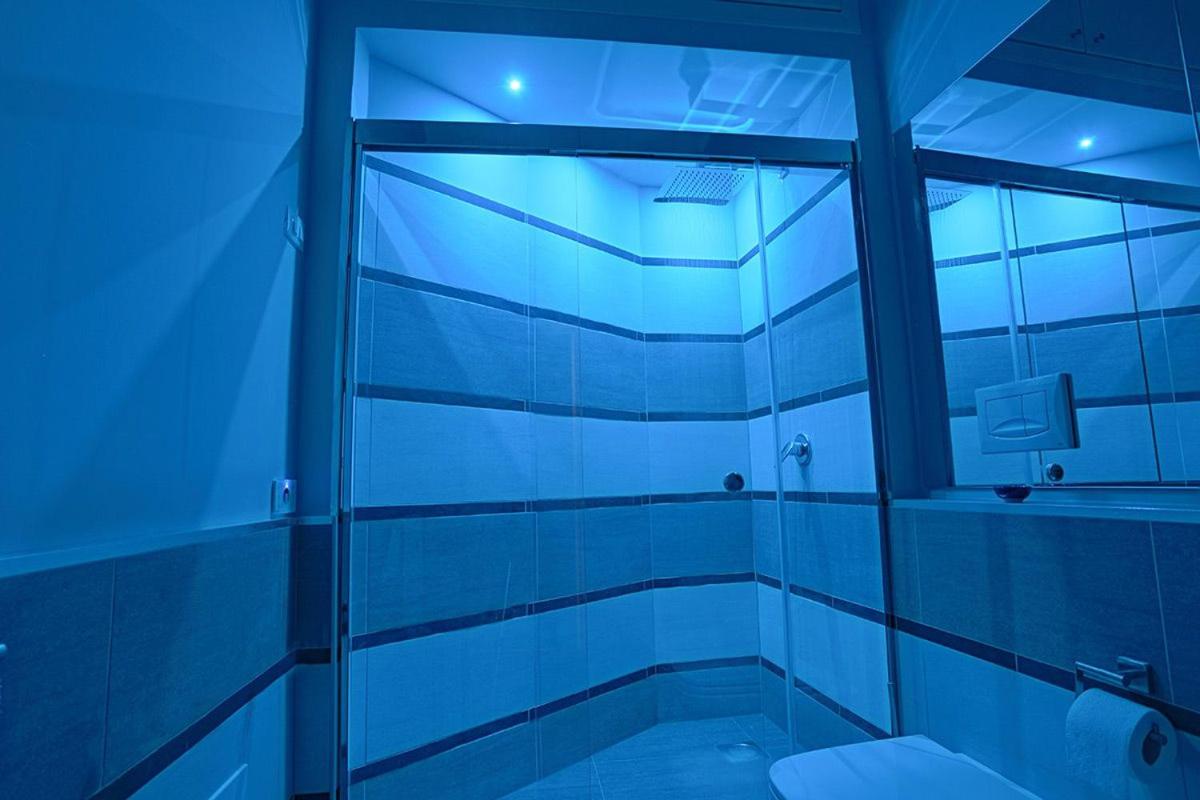 Double Room with Private External Bathroom