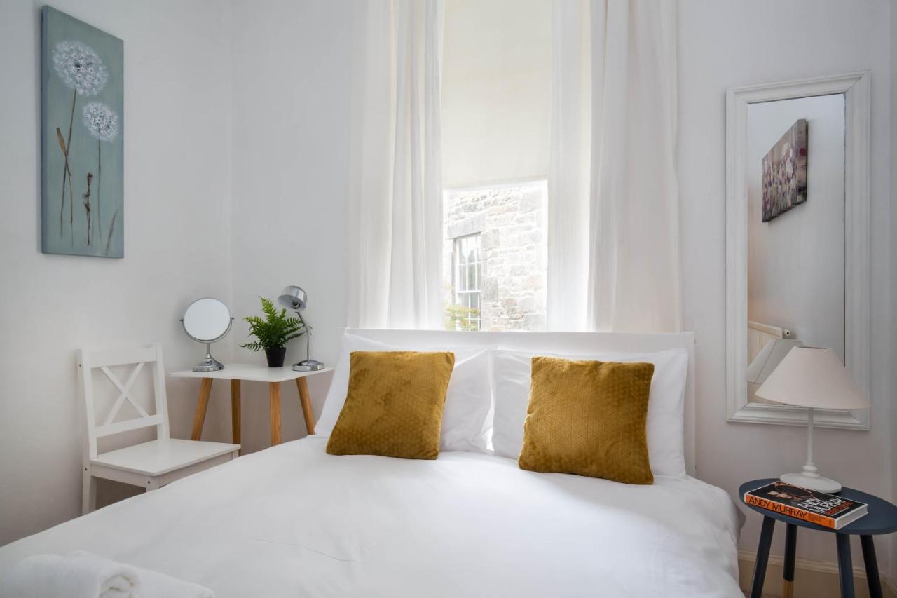 Stockbridge Two Bedroom Apartment - Ferienwohnung Edinburgh