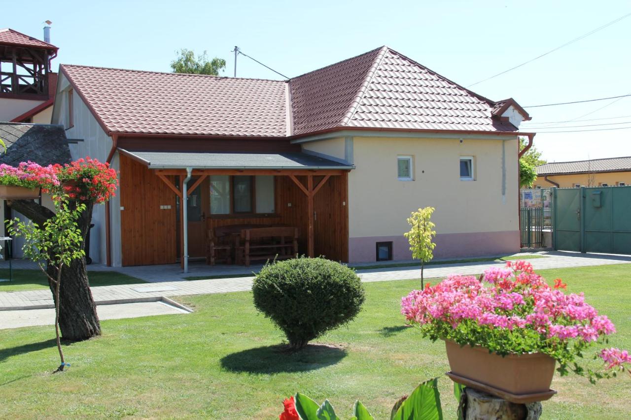 B&B Veľký Meder - U Mami - Bed and Breakfast Veľký Meder