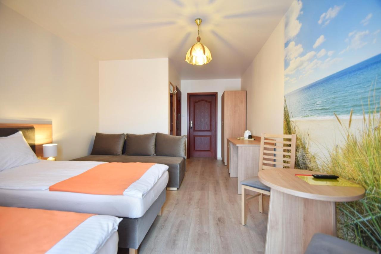 Willa Makarena - Bed and Breakfast Gąski