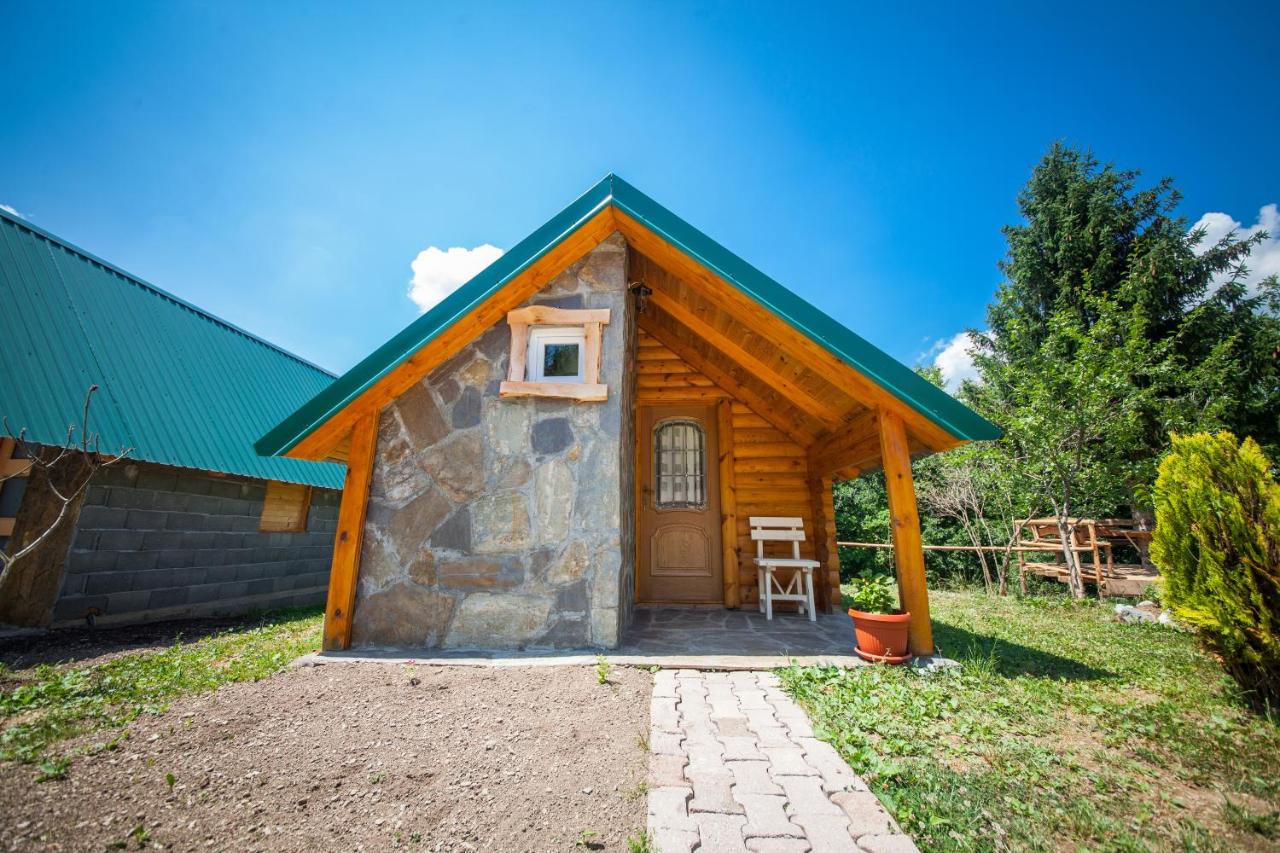 B&B Mojkovac - Gazela Bungalov 2 - Bed and Breakfast Mojkovac