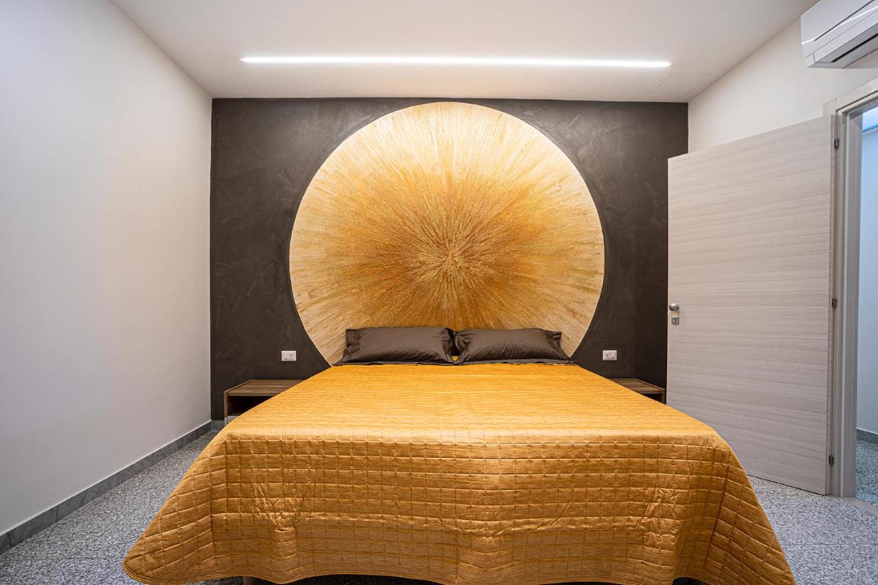 Tweepersoonskamer met een Eigen Externe Badkamer