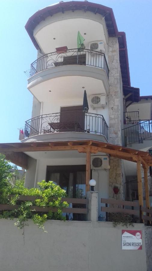 SKIONI RESORT Halkia - B&B Nea Skioni