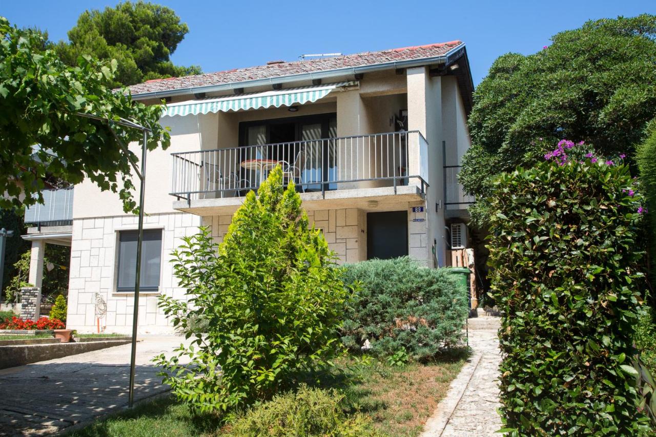 Apartamento con terraza