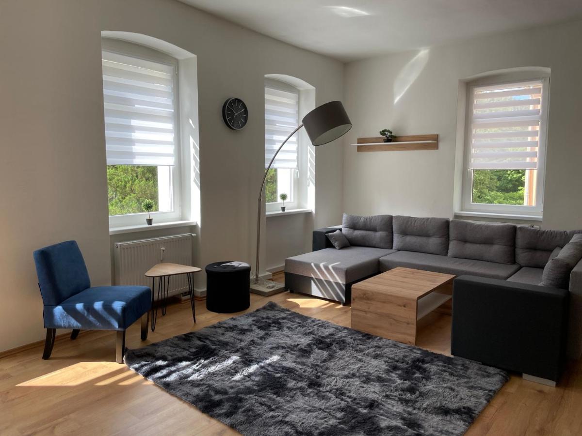 Appartamento con 3 Camere da Letto