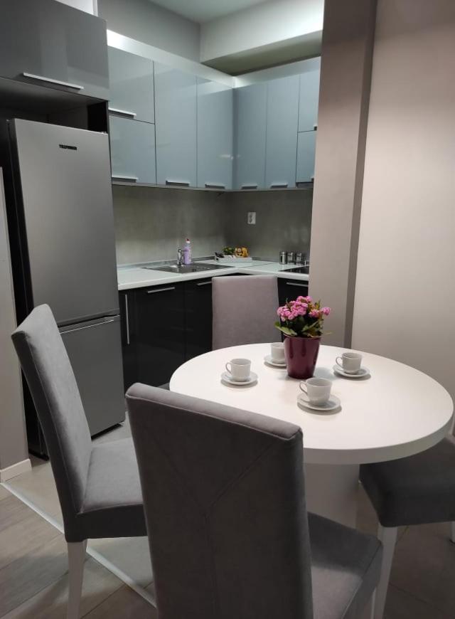 Centar One Apartmant - B&B Skopje