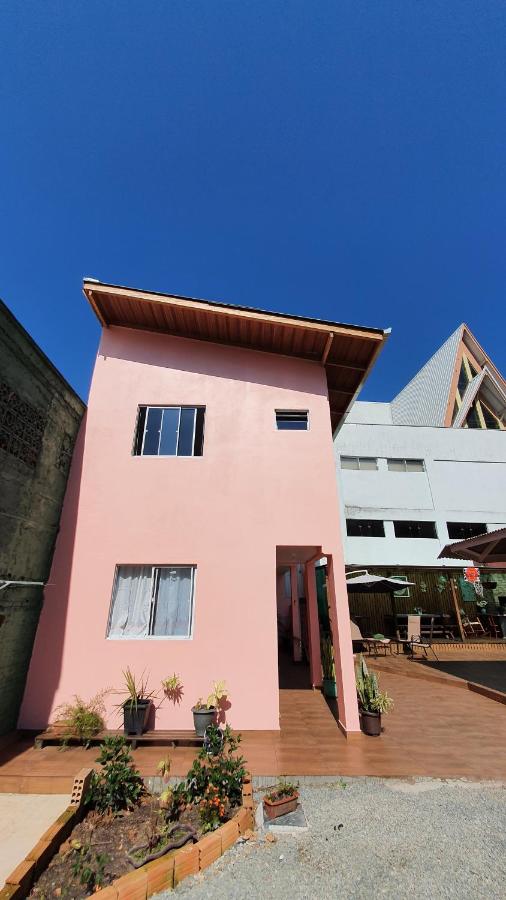Residencial Recanto Paraíso BC - Apartamento - B&B