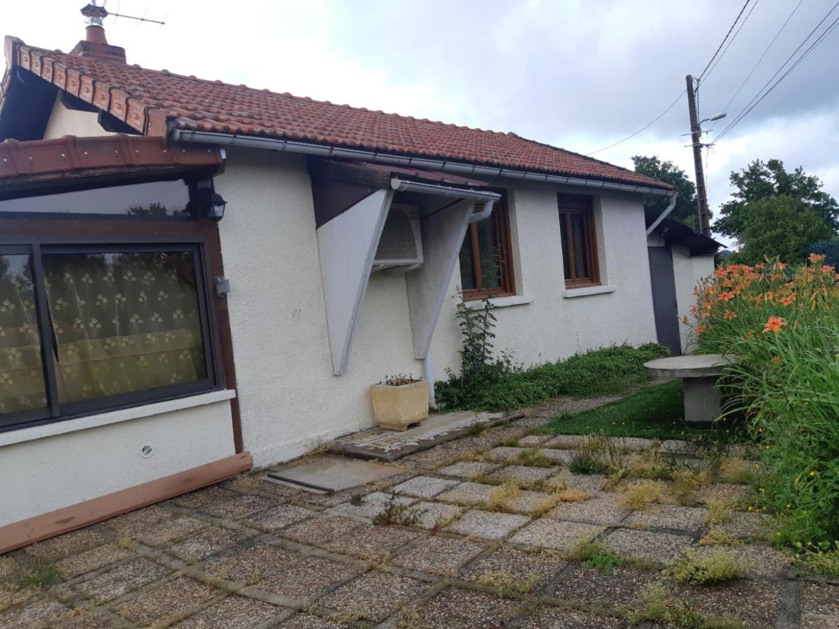 maison a la campagne avec piscine - B&B