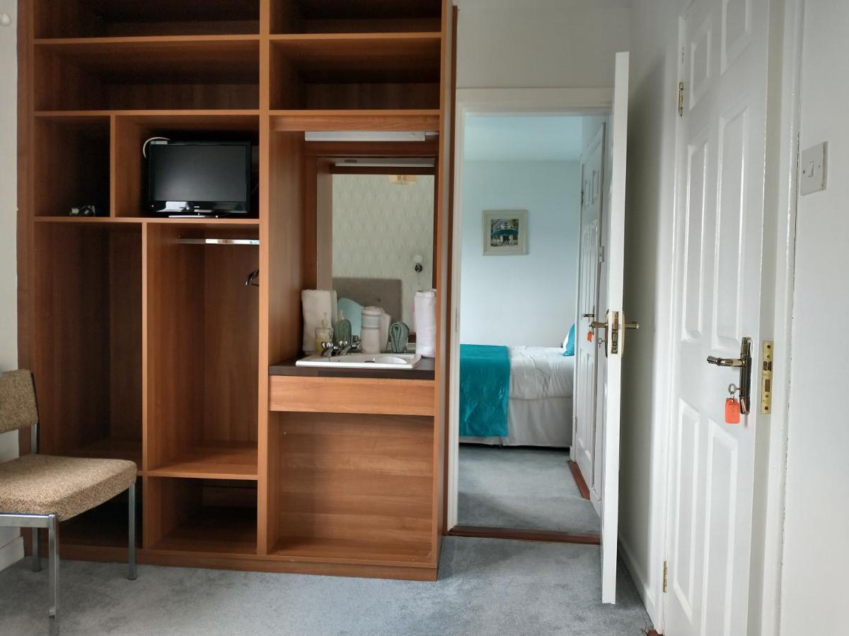 Camera Familiare con Bagno Privato