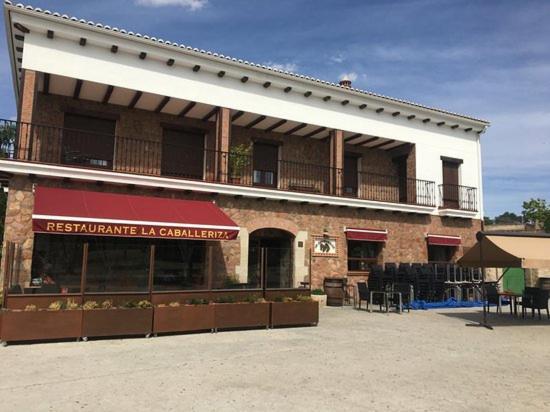 Hostal La Caballeriza - B&B Malpartida de Cáceres