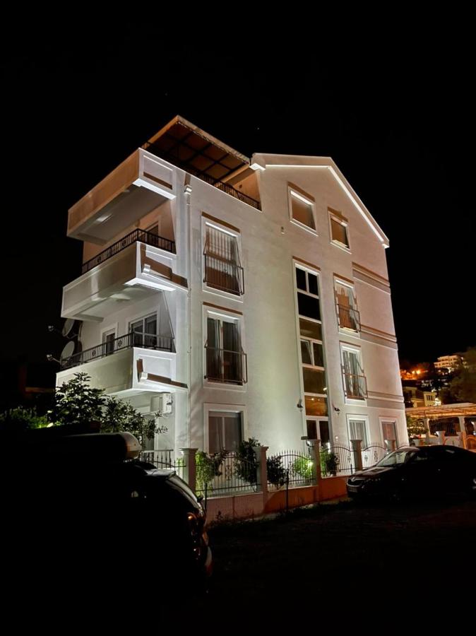 Kamelija LUX - B&B Ðenovići