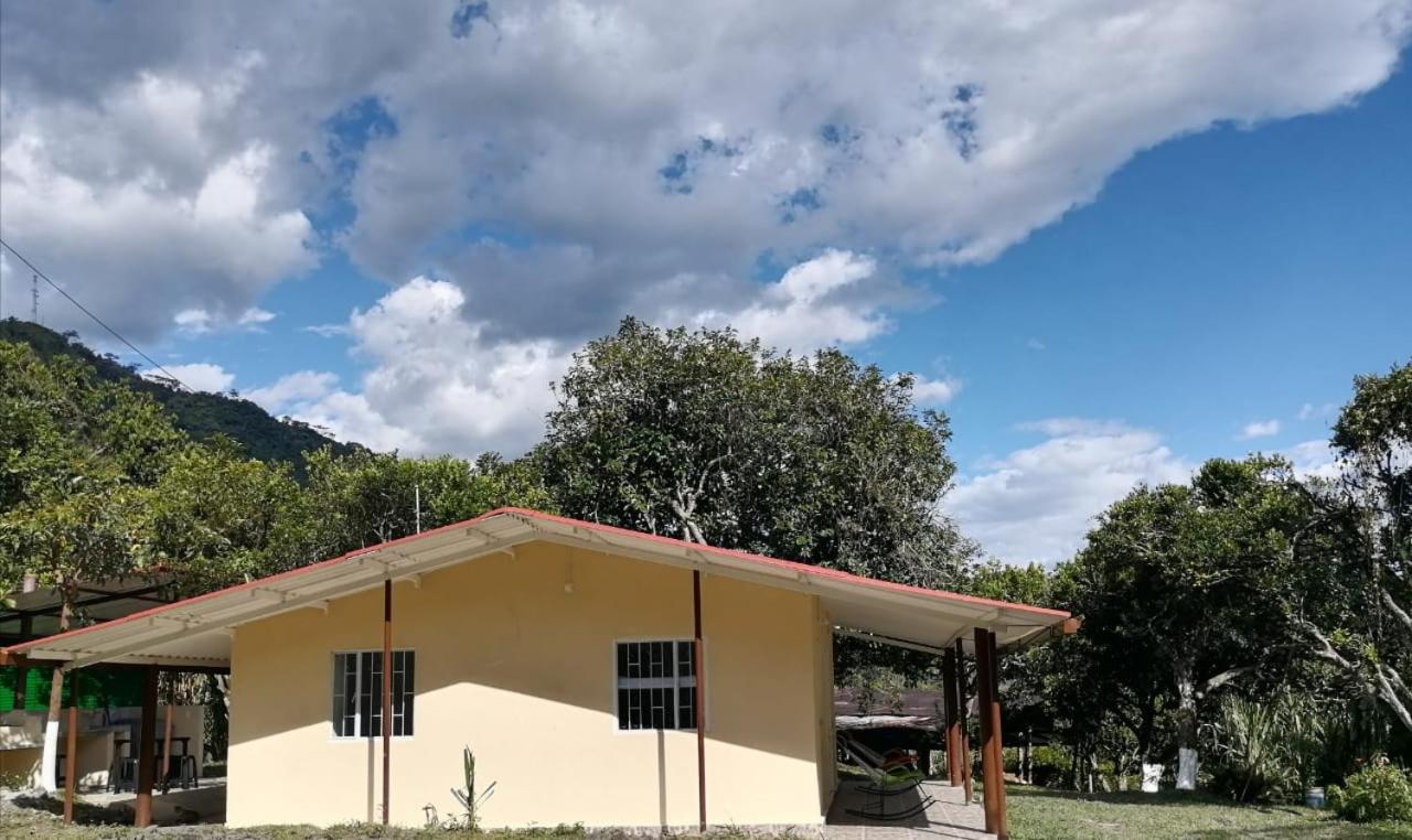 CASA CAMPESTRE LAS MARIAS - B&B