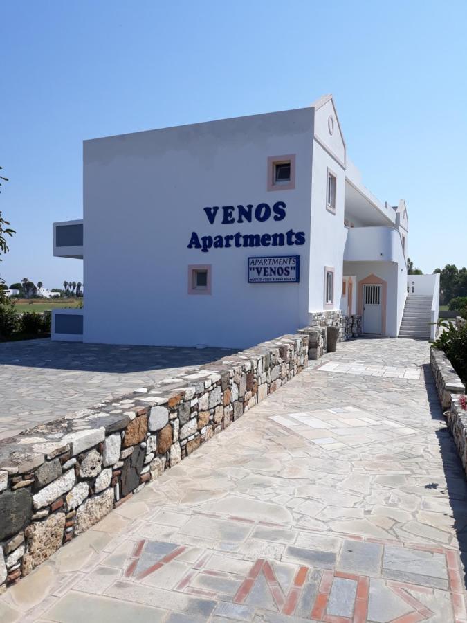 VENOS APARTMENTS - Bed and Breakfast Marmári