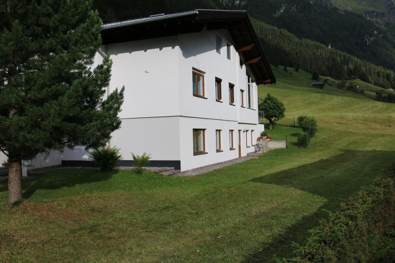 B&B Sankt Leonhard im Pitztal - Apart Brigitta - Bed and Breakfast Sankt Leonhard im Pitztal