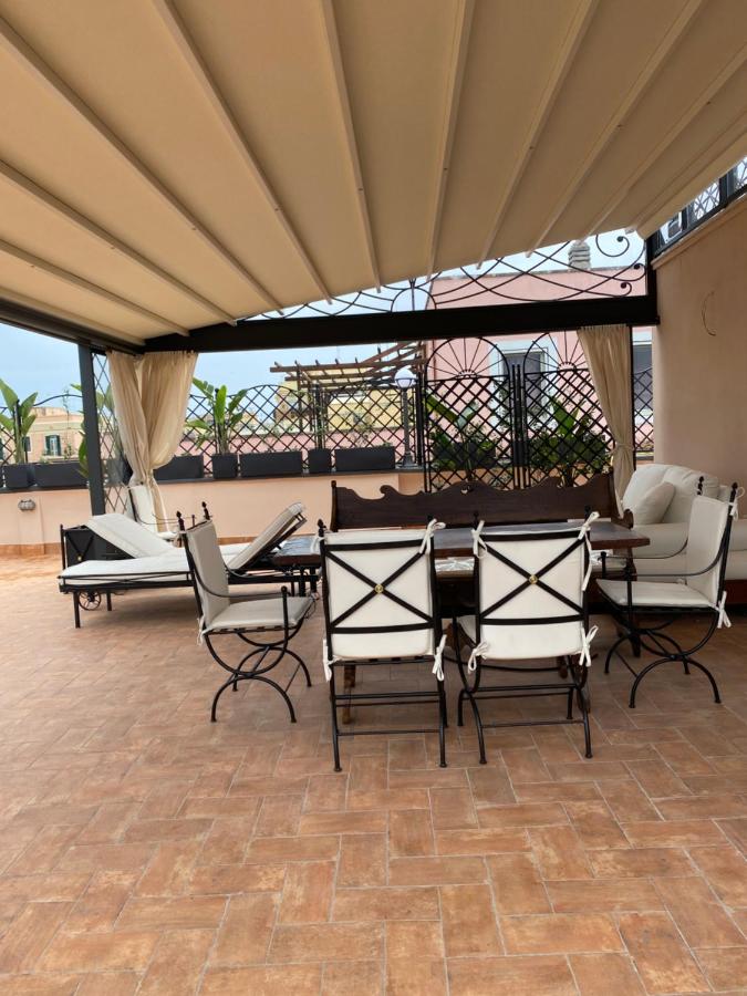 Regal House Anzio Terrazzo - Ferienwohnung