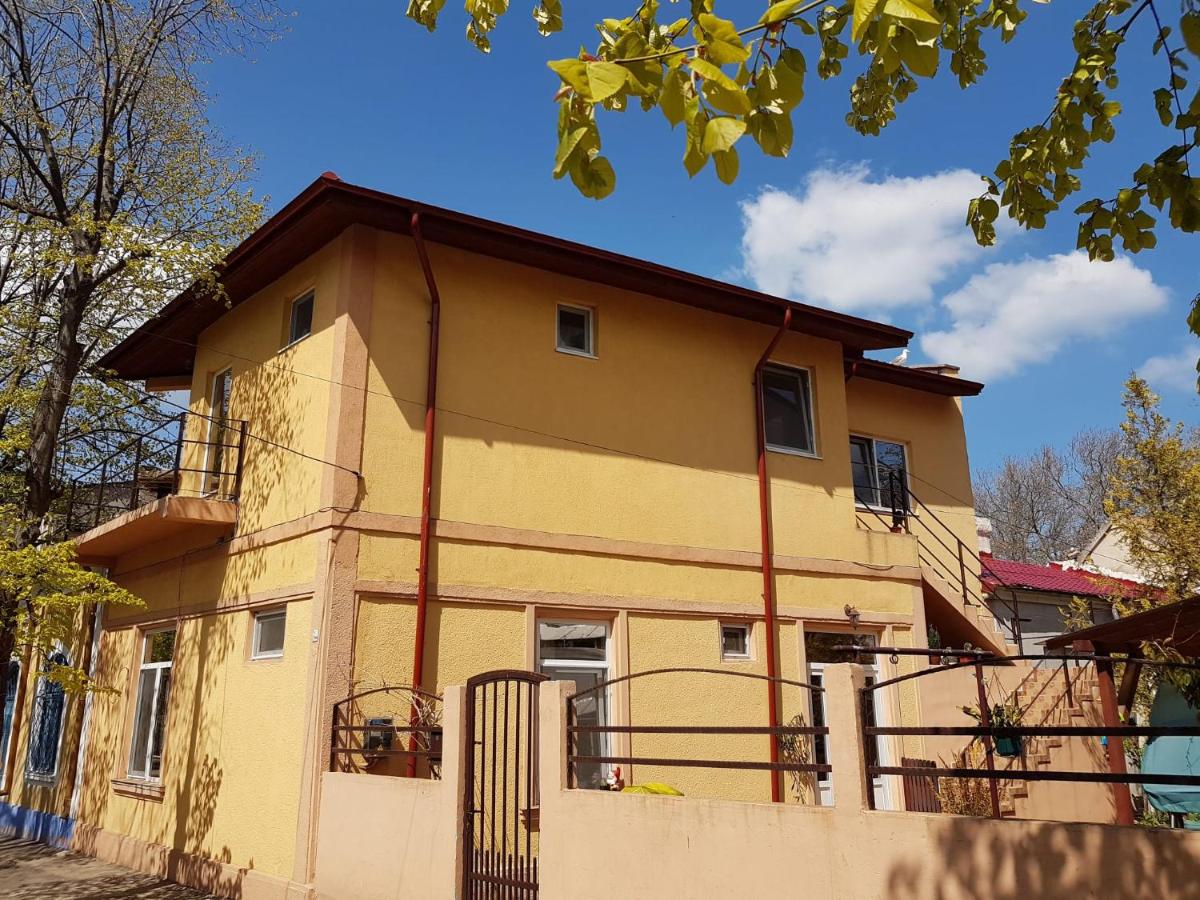Sasha's Place - Bed and Breakfast