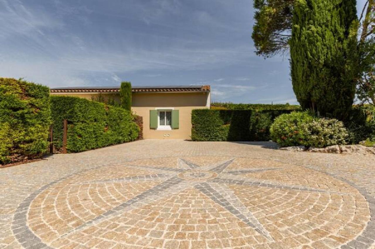 La Bastide de l Etang - B&B