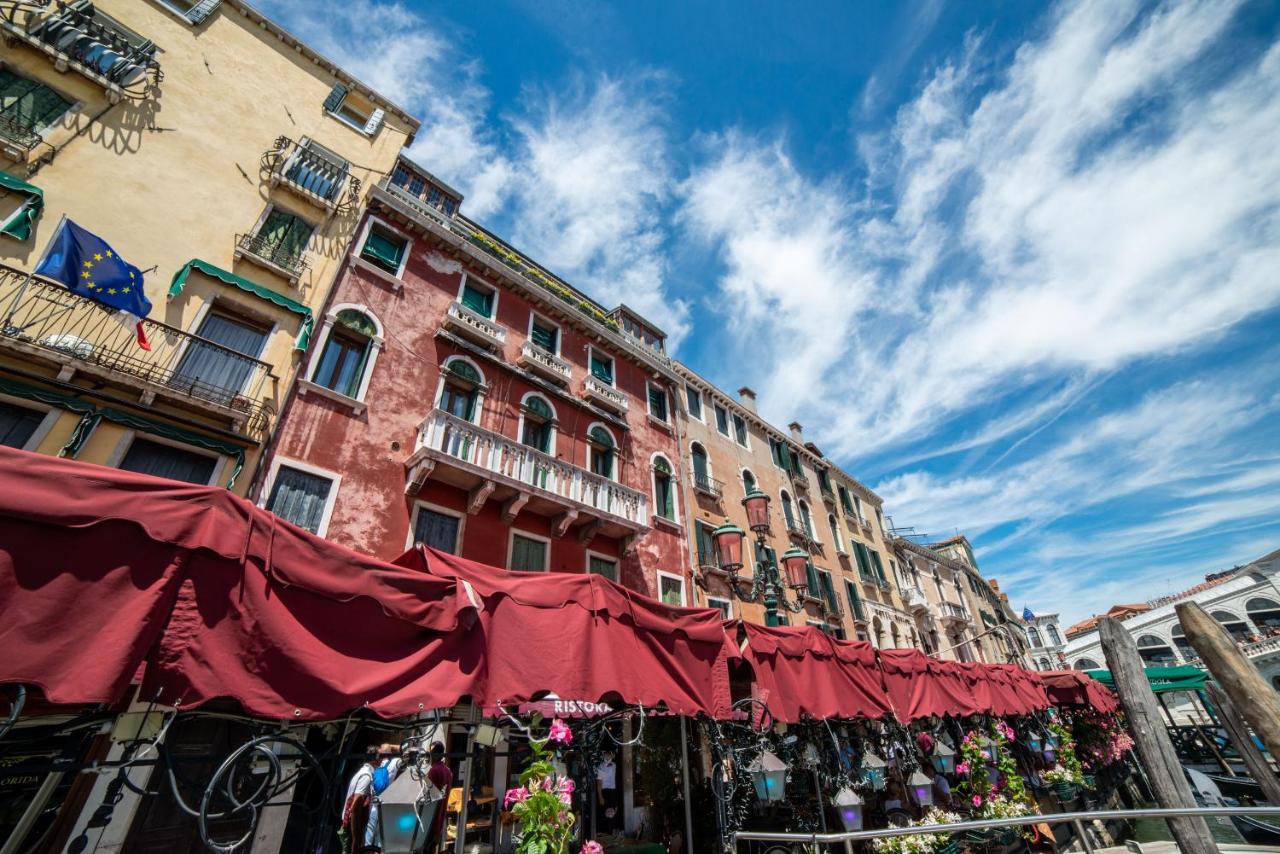 Royal Rialto Apartment - Grand Canal View - B&B
