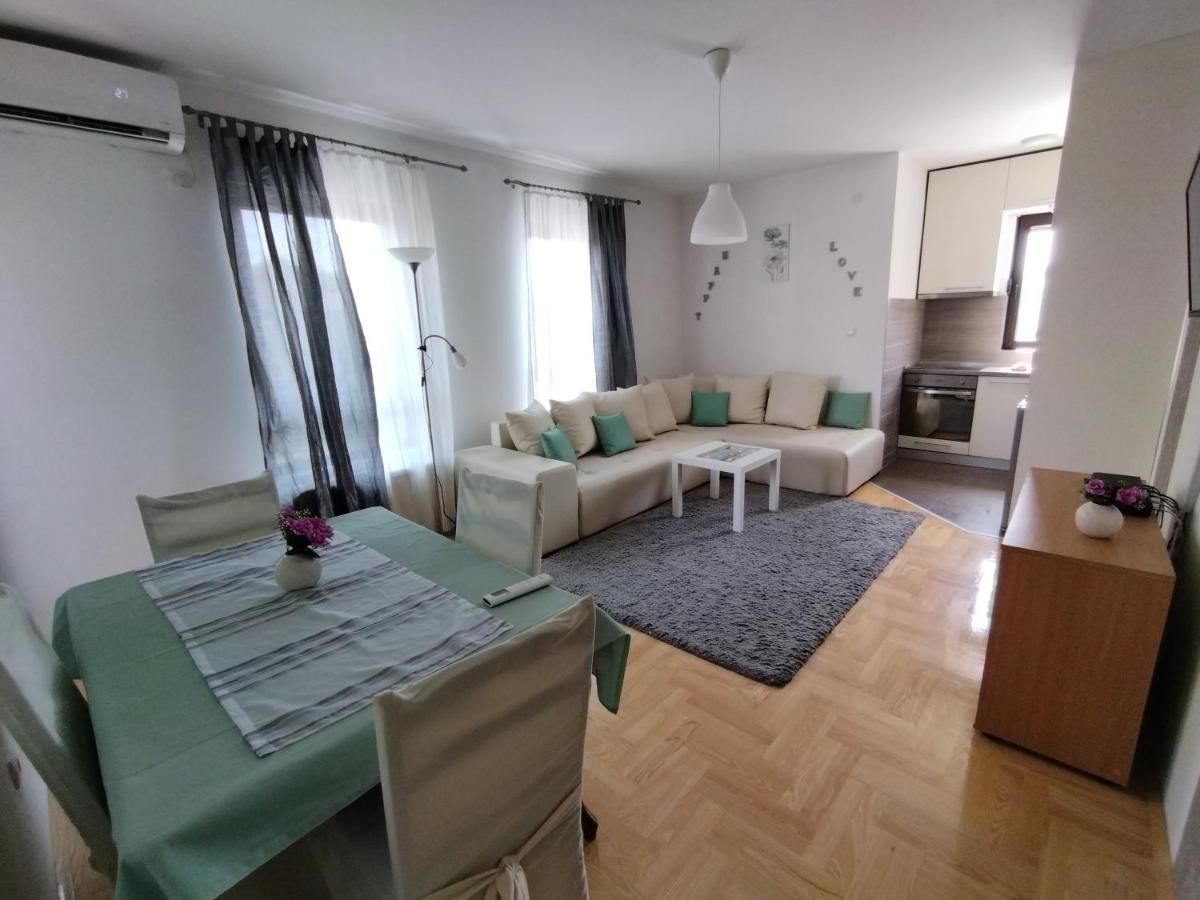 B&B Novi Grad - Apartman GANA Altina LUX - Bed and Breakfast Novi Grad