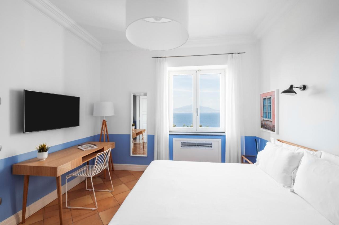 Deluxe Double Room with Sea View