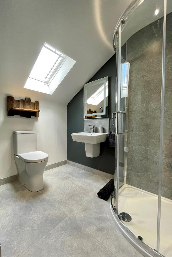 Chambre Double ou Lits Jumeaux avec Douche