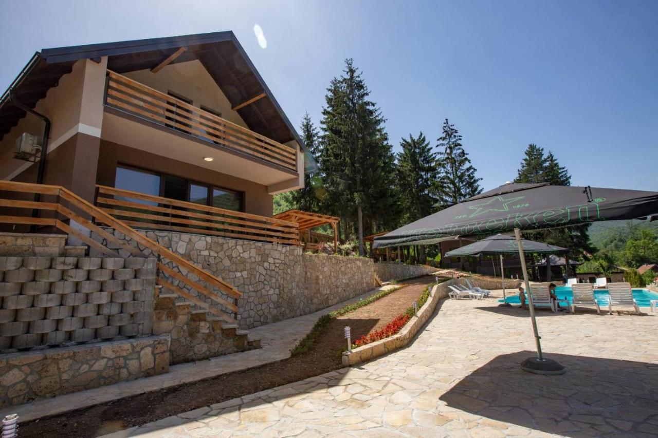 Vikendica Bjelašnica - B&B