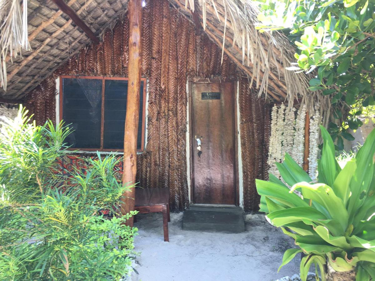 Bungalow with Garden view (1)