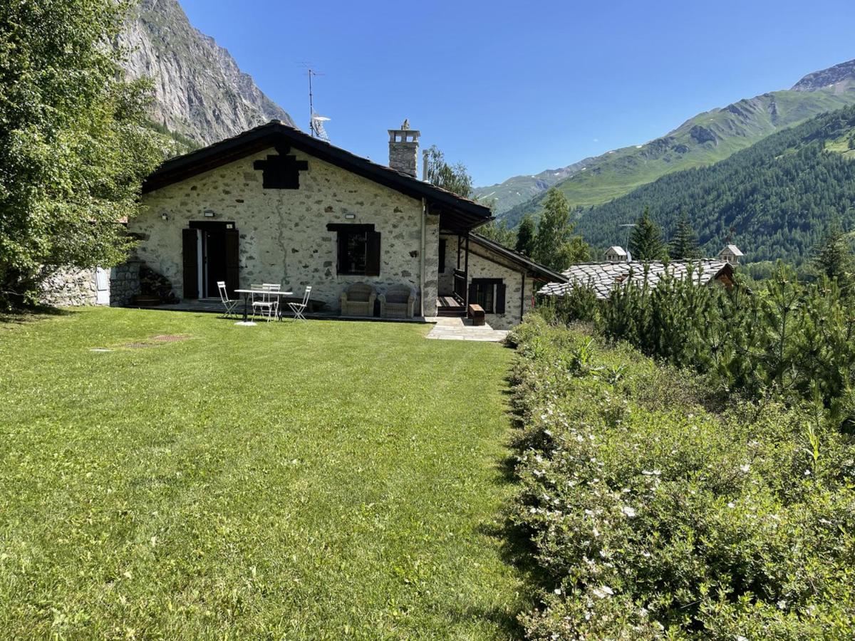 L'Atelier du Temps - Baita Grandes Jorasses - B&B Montita