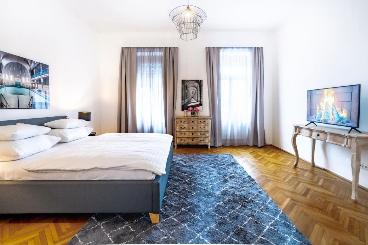 Apartamento con balcón