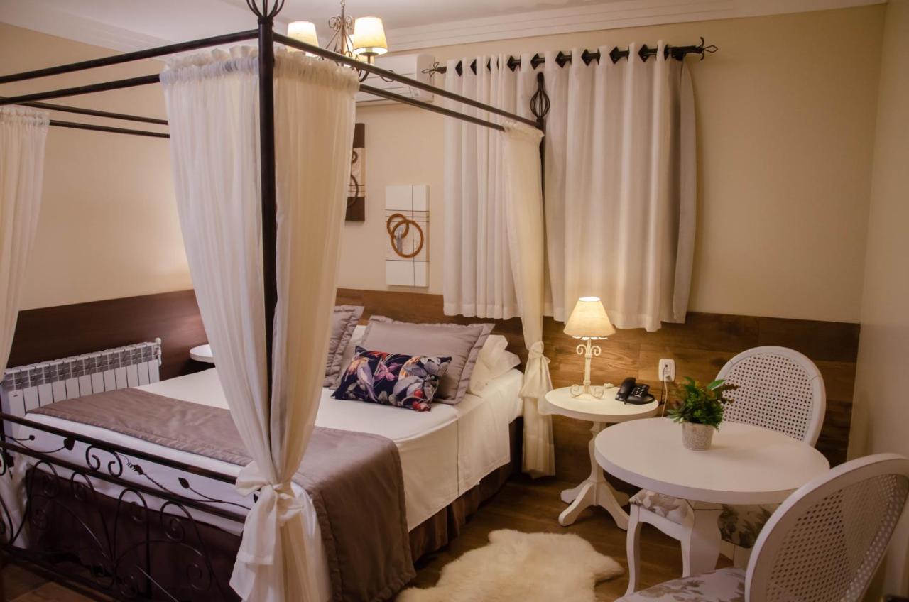 Premier Suite with Spa Bath