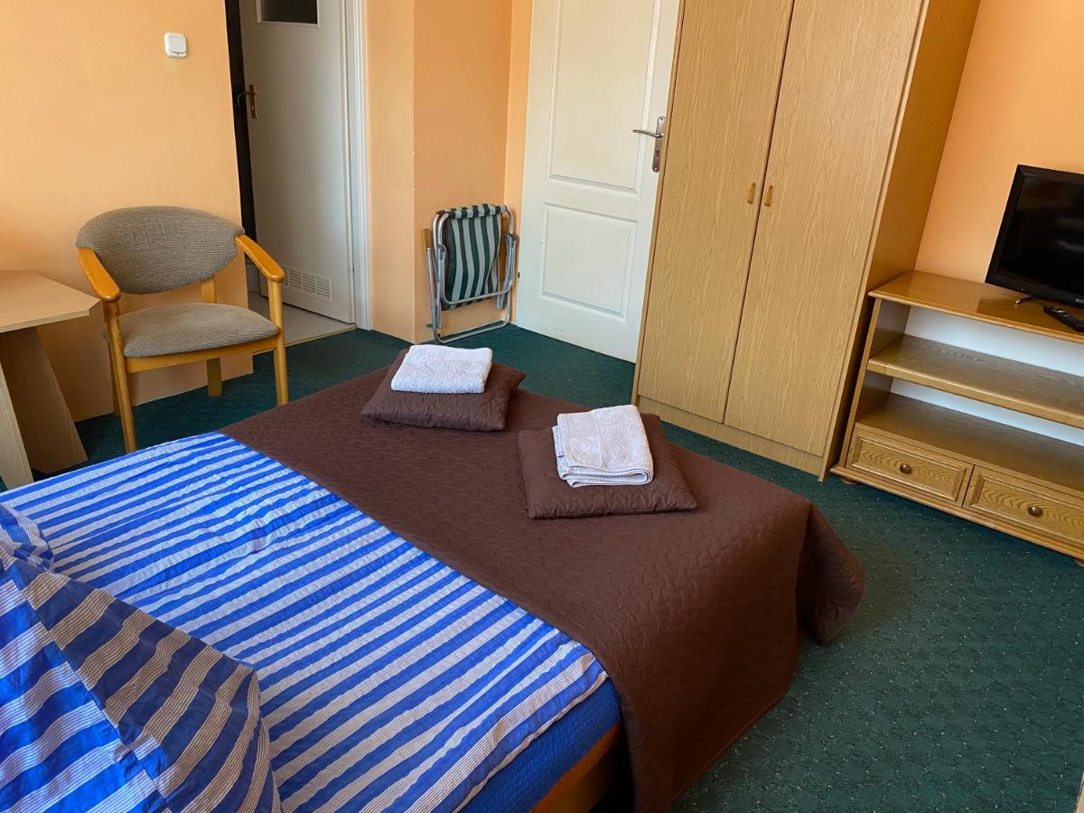 Doppelzimmer mit eigenem Bad