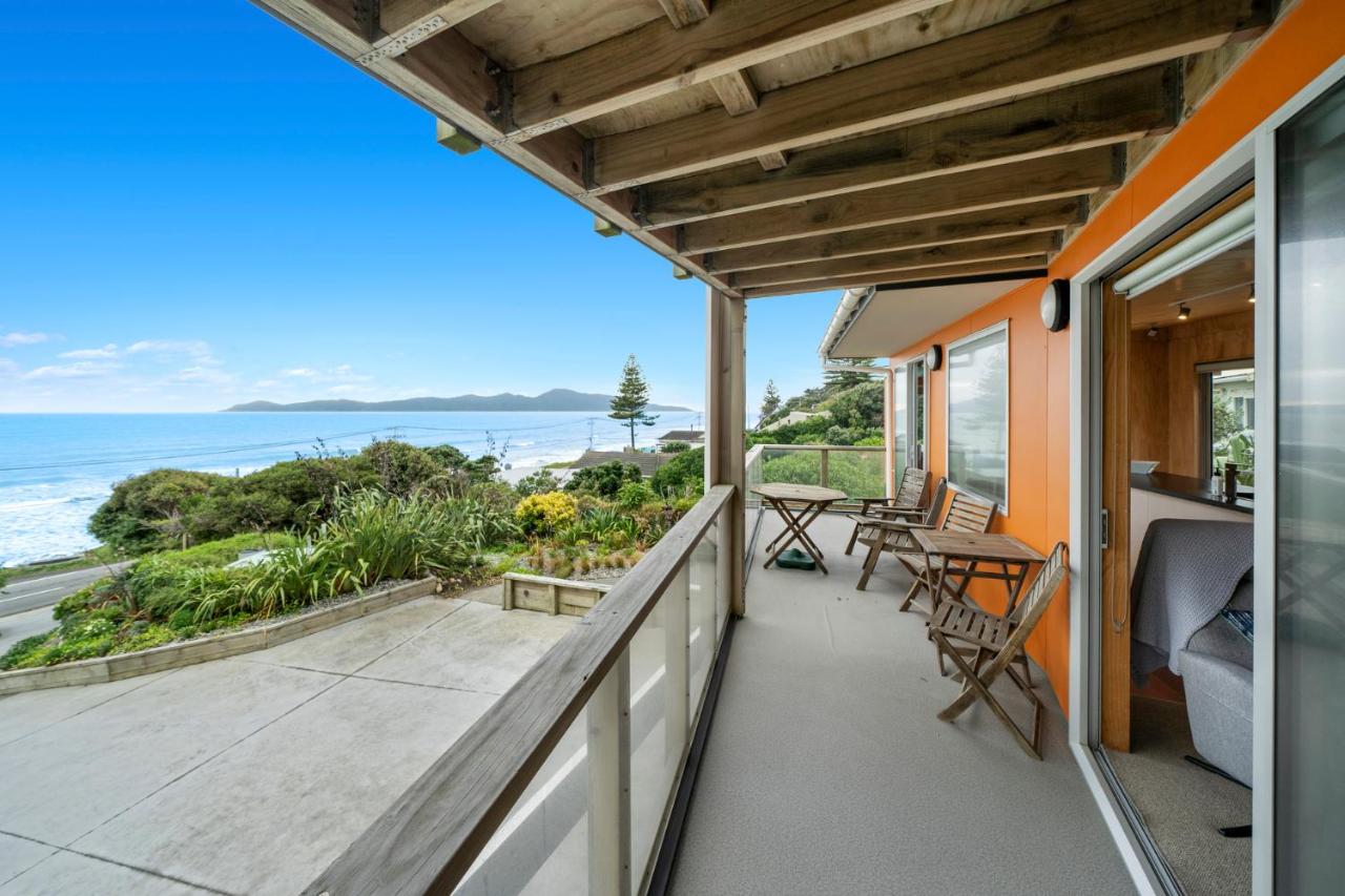 B&B Raumati South - Rippling Waves Lookout - Raumati South Home - Bed and Breakfast Raumati South