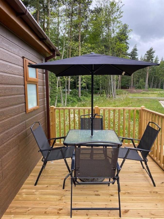 Hollicarrs - Sunflower Lodge - B&B