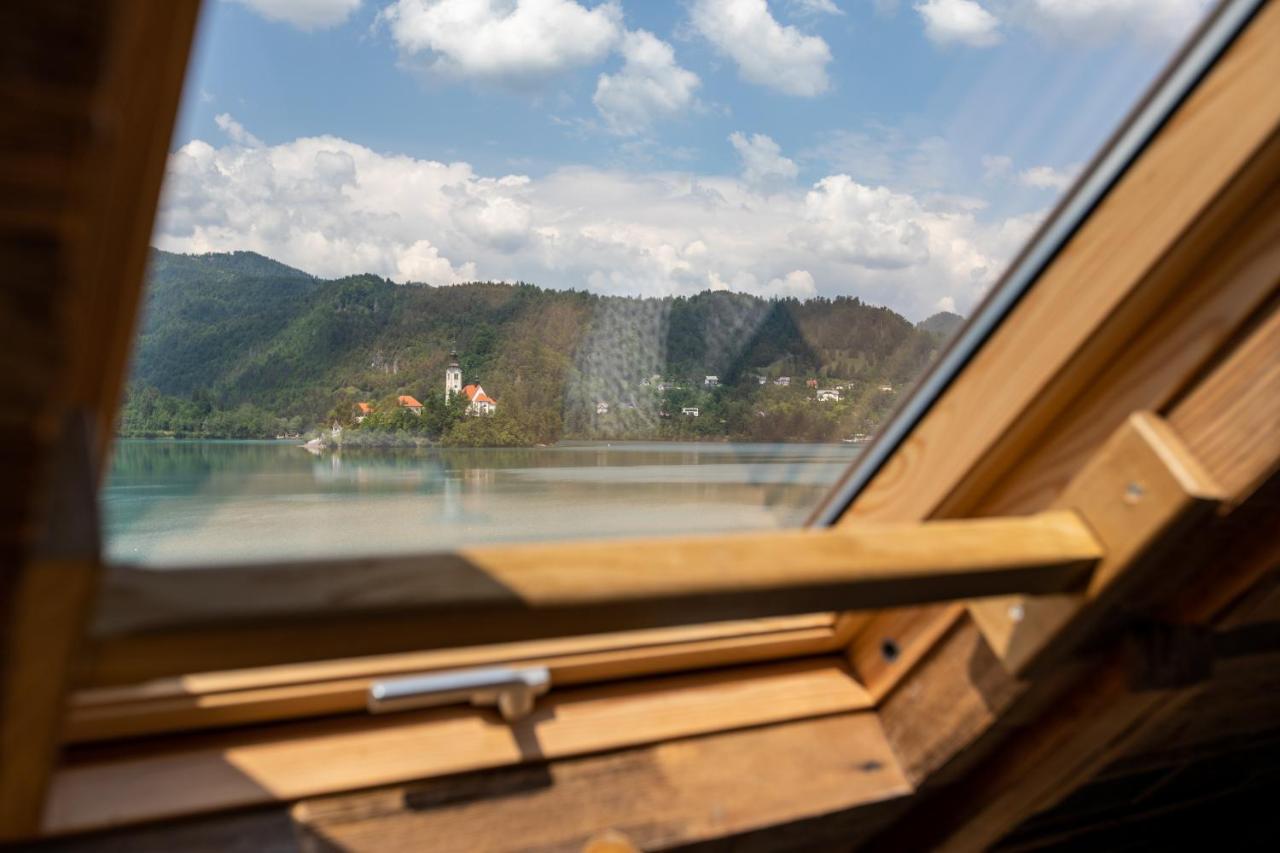 Habitación Doble Ático con vistas al lago