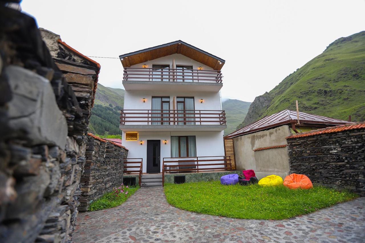 B&B Stepantsminda - Sno Inn Kazbegi - Bed and Breakfast Stepantsminda