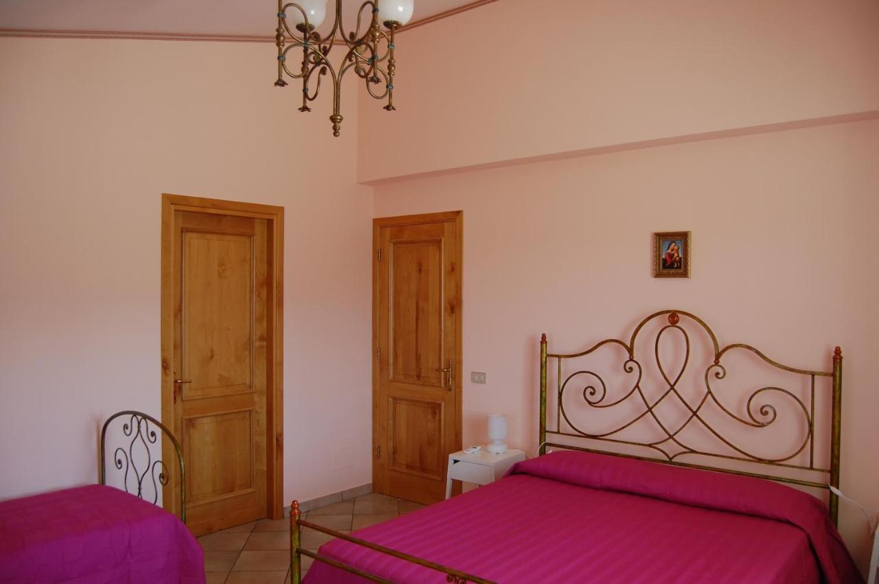 Triple Room with Private Bathroom