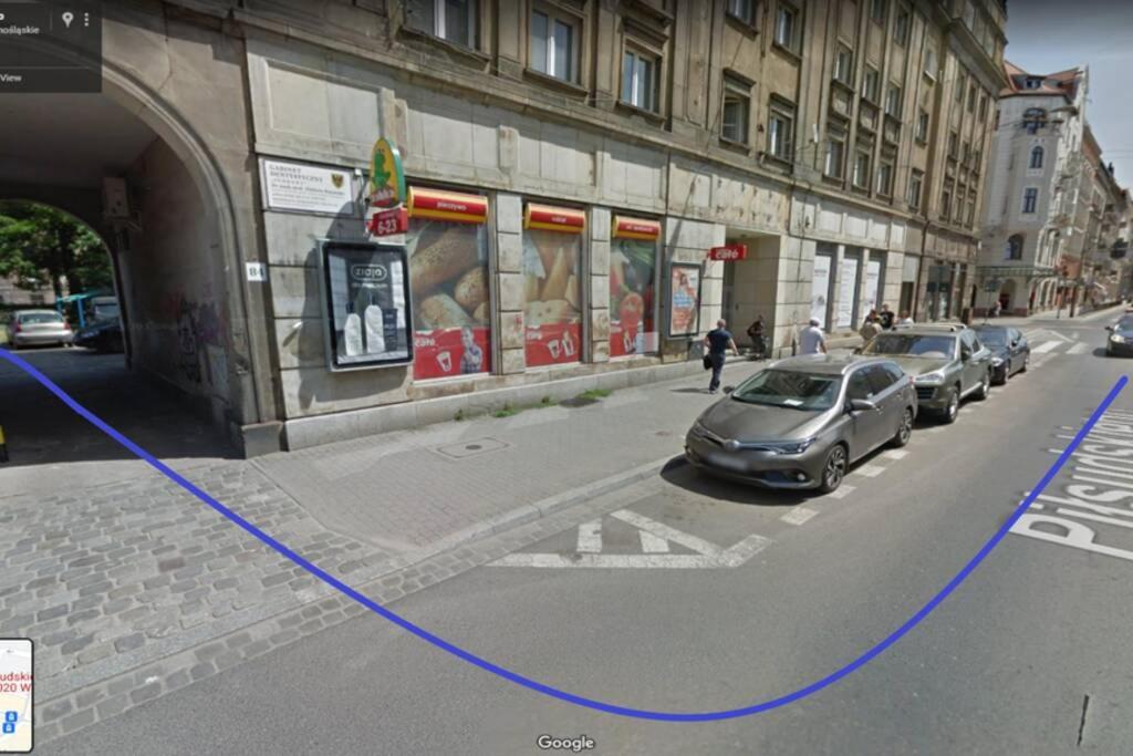 Piłsudskiego 80 - 4 minuty do Dworca Głównego PKP - B&B